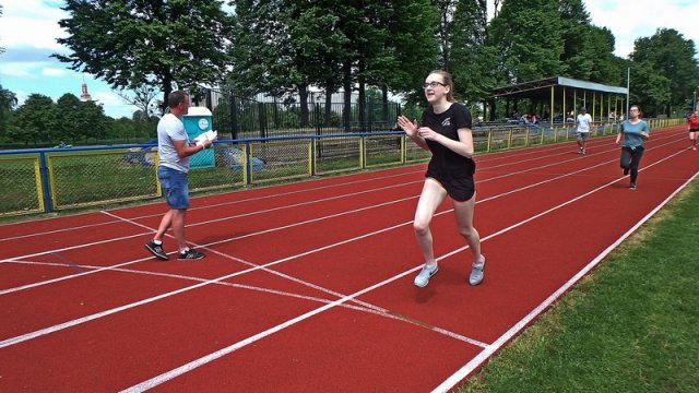 20170526_122736_P5261374